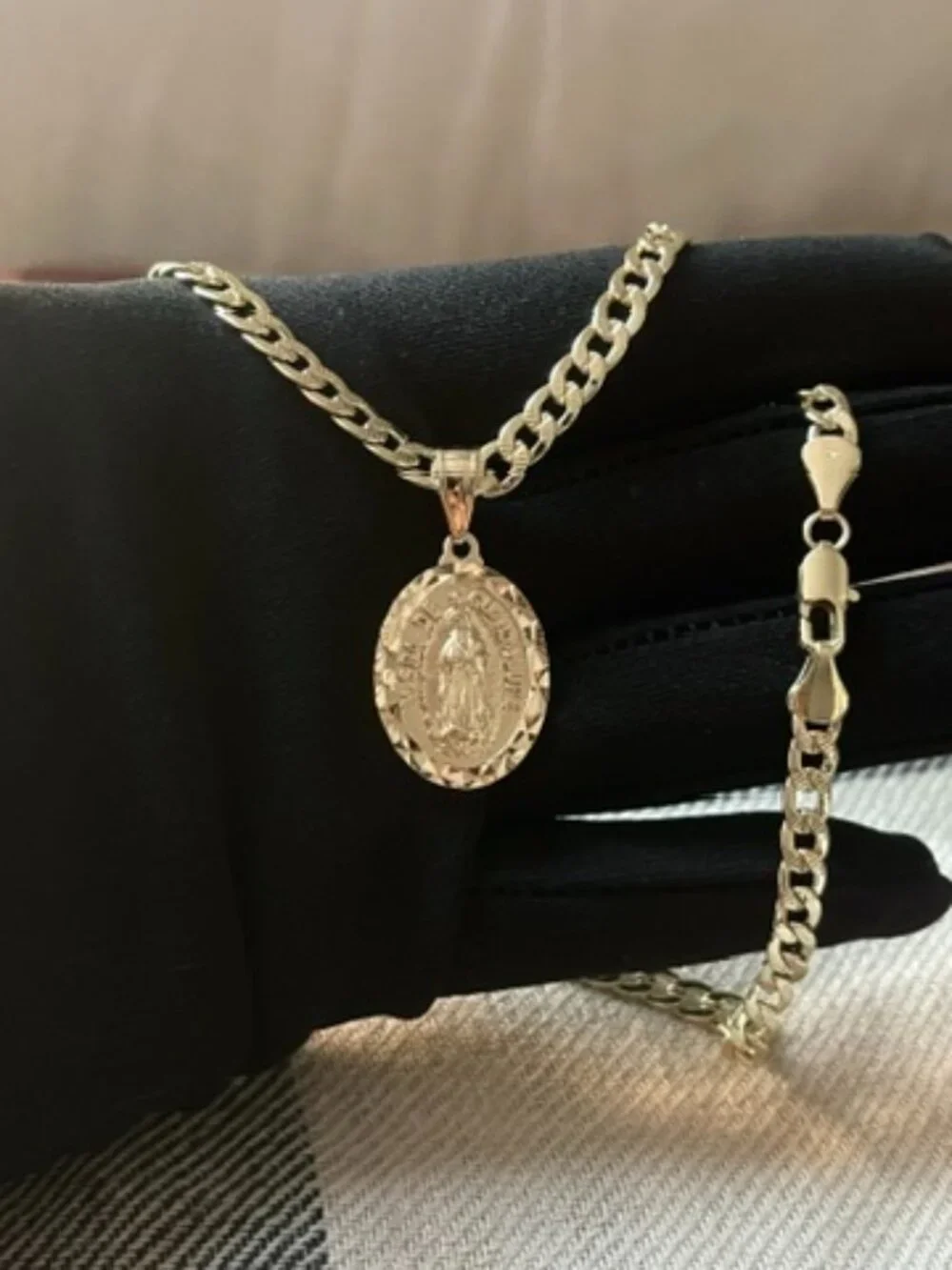 New Quality Laminated Gold Curb Link Chain & Virgen de Guadalupe Medallion Set